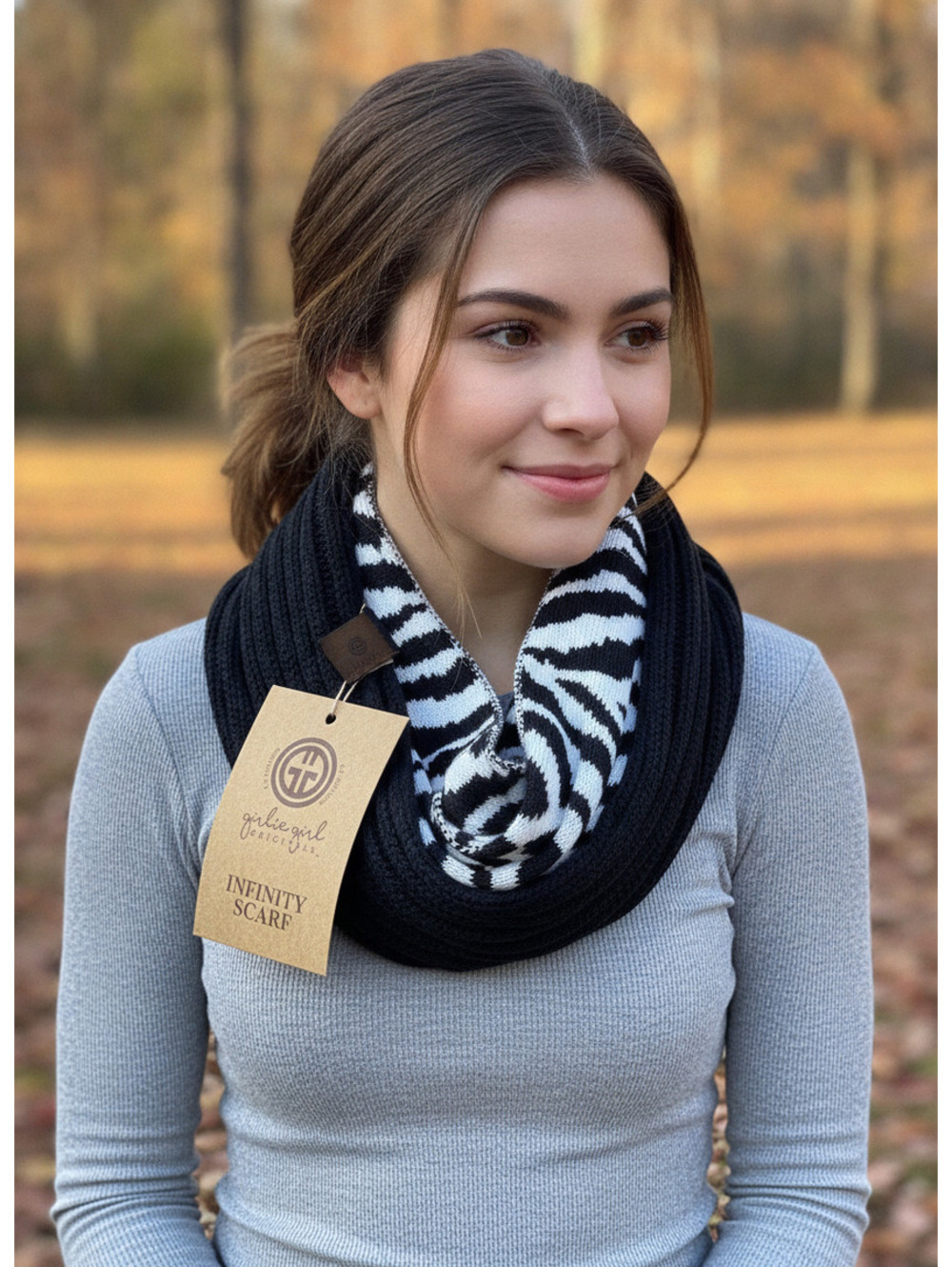 Girlie Girl Originals C.C Infinity Scarf NWT Zebra Print Black White Knit Loop